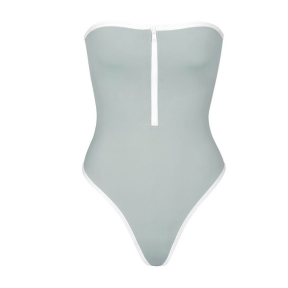 NWT SKIMS Pacific Blue Sporty Zipper Strapless One Piece Bathing Suit Size 2X - Picture 1 of 13